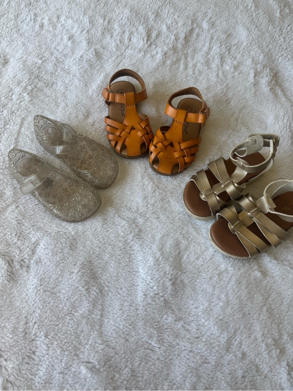 Girls sandals old navy, cat &jack and children’s